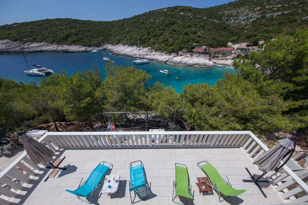 Molo Trovna Apartments Vis Exteriér fotografie